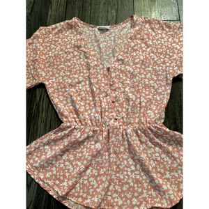 Sienna Sky Pink/Peach Nice Flare Blouse Size XS Worn Twice